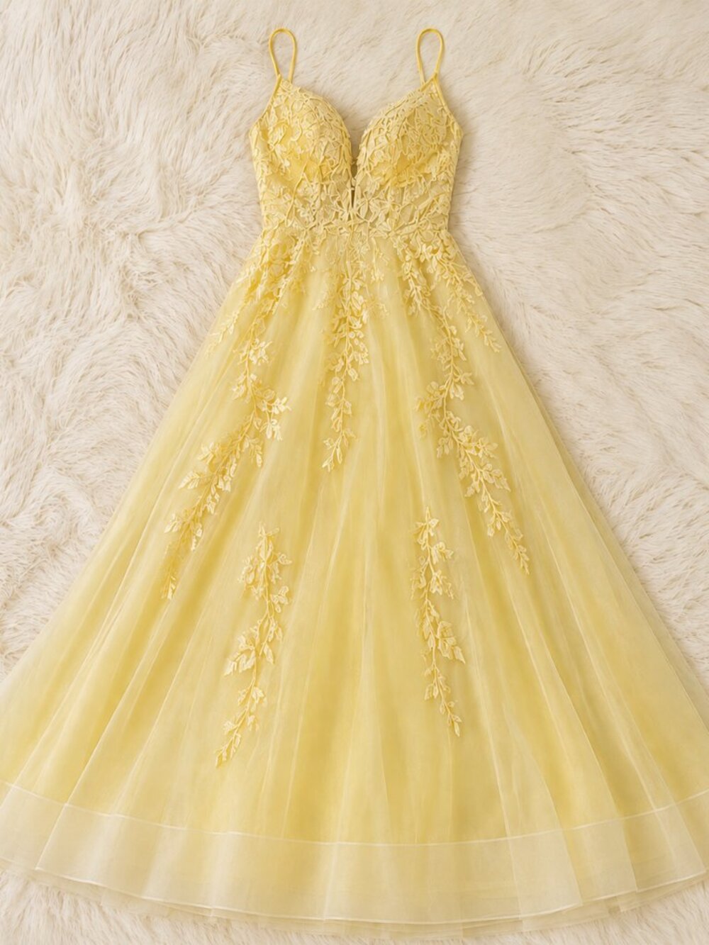 Alyce Paris Yellow Spaghetti-Strap Prom Dress